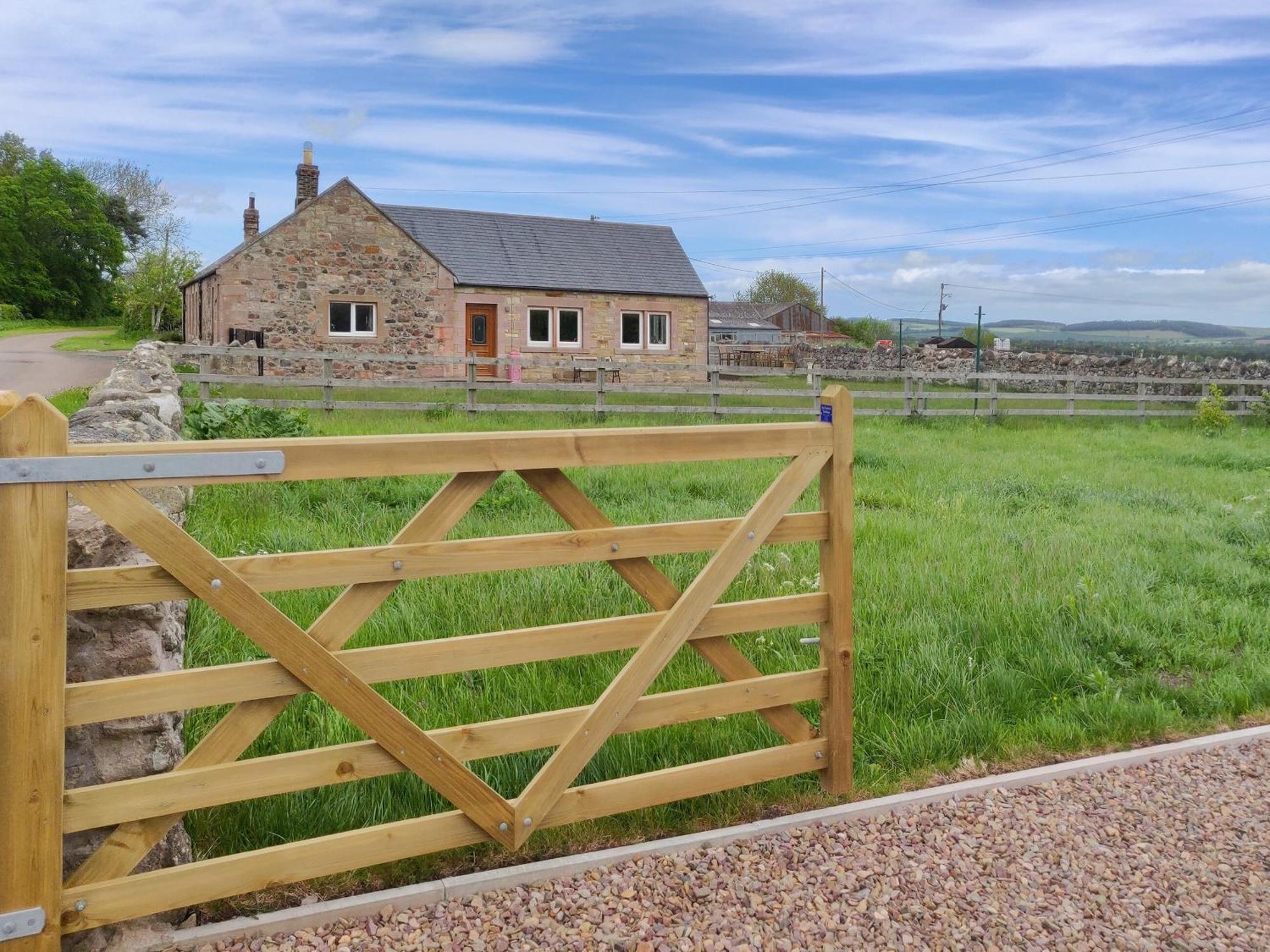 Sandyhouse Cottage Milfield Exterior foto